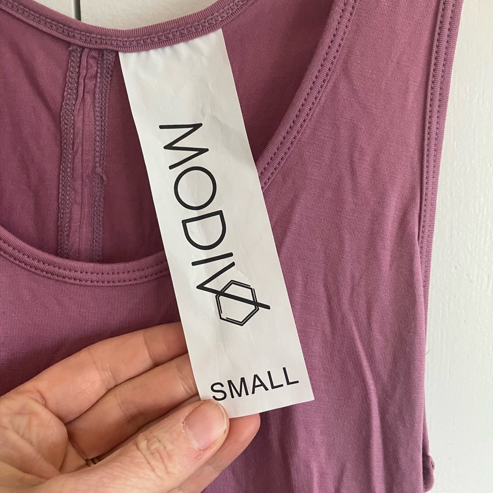 Modiv tank top - Picture 2 of 4